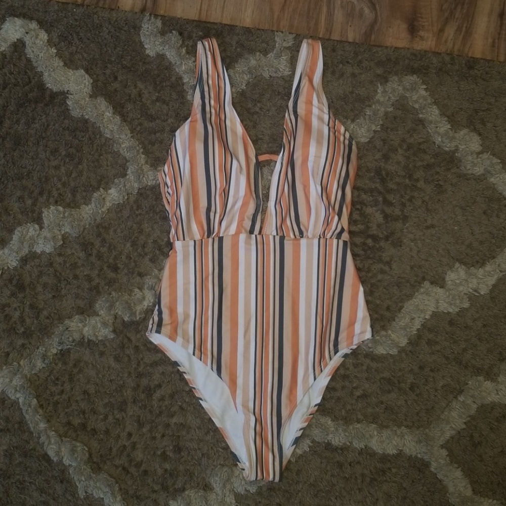 One-piece Bathing Suit